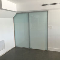 glass room divider